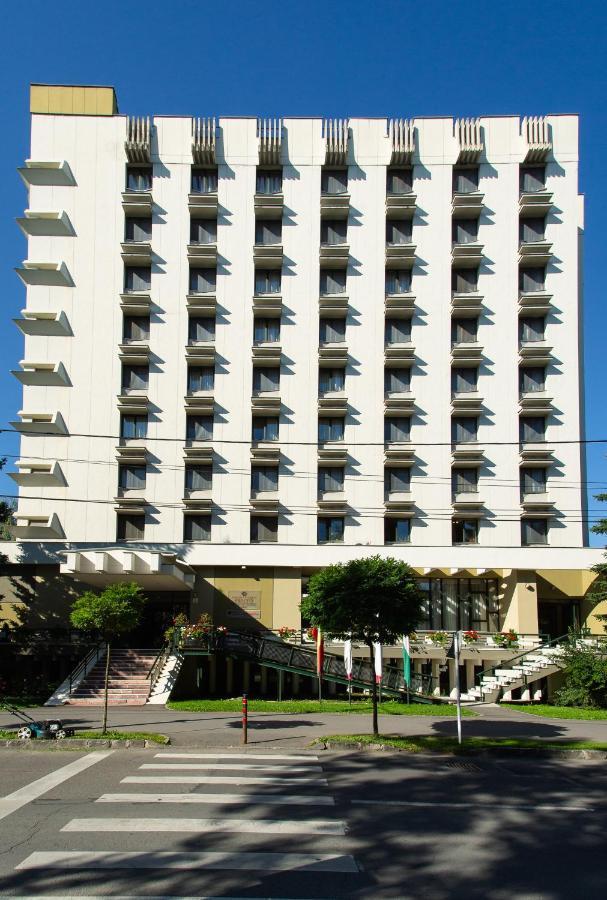 Hotel Fenyo Miercurea Ciuc Exterior foto